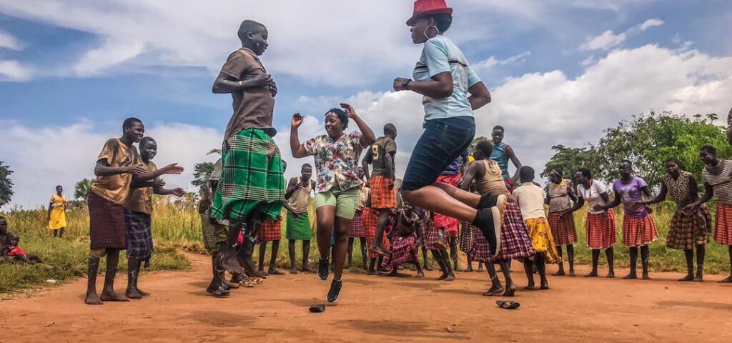 How Long Should a Uganda Cultural Safari Last?