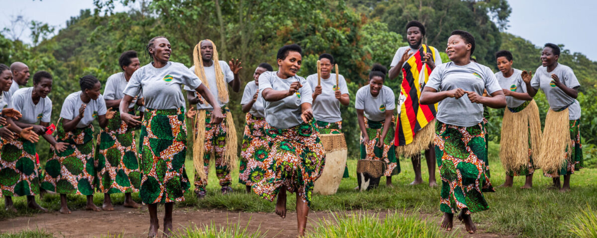 What’s the Tipping Culture Like on Uganda Safaris?